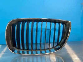 BMW 1 E81 E87 Front bumper upper radiator grill 7128614