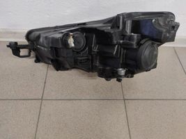 Skoda 130 Lampa przednia 657941016