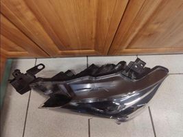 Mazda 6 Lampa przednia 100-65033