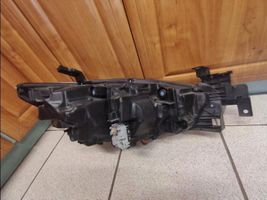 Mazda 6 Lampa przednia 100-65033