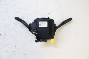 Volkswagen PASSAT B6 Tailgate/trunk/boot open switch 