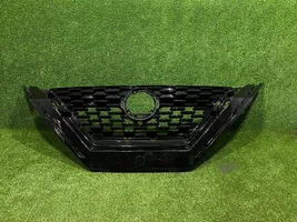 Nissan Qashqai J12 Grille calandre supérieure de pare-chocs avant 623106UAA