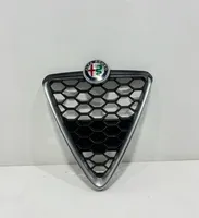 Alfa Romeo Giulietta Grotelės priekinės 156109980