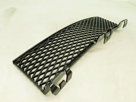 BMW 6 E63 E64 Grille inférieure de pare-chocs avant 7008820