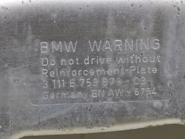 BMW 6 E63 E64 Dzinēja apakšas aizsargs 6759879