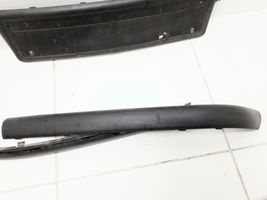 BMW 3 E46 Modanatura separatore del paraurti anteriore 7030608