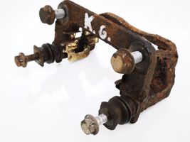 Mercedes-Benz Vaneo W414 Mordaza caliper del freno trasero 