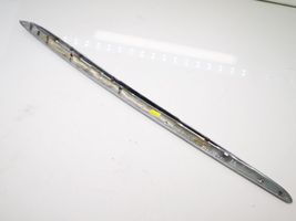 Mercedes-Benz ML W164 Baguette moulure de porte arrière A1647200522