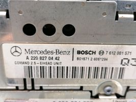 Mercedes-Benz S W220 Radio/CD/DVD/GPS-pääyksikkö A2208270442