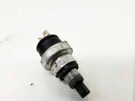 Volkswagen II LT Interruttore del pedale del freno 0005456909