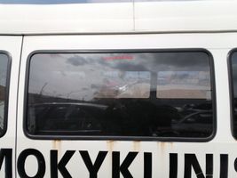 Volkswagen II LT Side middle window/glass 