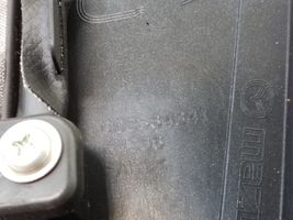 Mazda 5 Vaihdevivun/vaihtajan verhoilu nahka/nuppi CD8564341