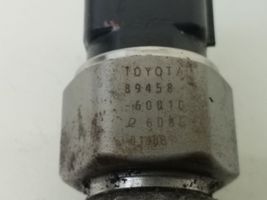 Toyota Avensis T250 Linea principale tubo carburante 8945860010