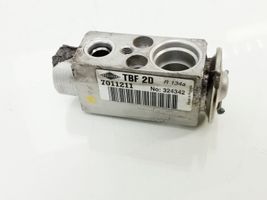 Opel Zafira B Air conditioning (A/C) expansion valve 7011211