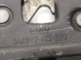 BMW 5 E60 E61 Serrure de capot 7115229