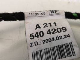Mercedes-Benz E W211 Unité de commande module de porte 2118201526