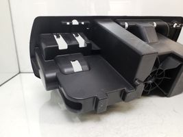 Renault Megane III Vano portaoggetti nel bagagliaio 997507686R