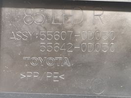 Toyota Yaris Element deski rozdzielczej / dół 556070D050