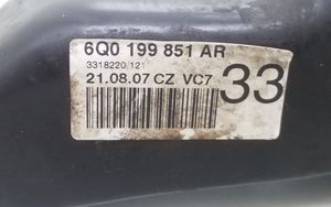 Volkswagen Polo IV 9N3 Coussinet de boîte de vitesses 6Q0199851