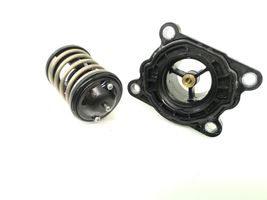 BMW 1 E81 E87 Termostat / Obudowa termostatu 