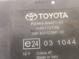 Toyota Auris 150 Pysäköintitutkan (PCD) ohjainlaite/moduuli PZ464B442101