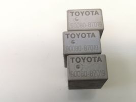 Toyota Corolla Verso E121 Combustion module de contrôle 896180F020