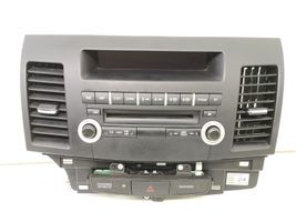 Mitsubishi Lancer X Radija/ CD/DVD grotuvas/ navigacija 8002A378XA