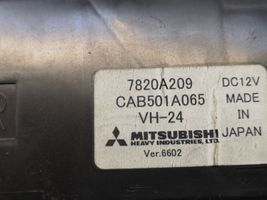 Mitsubishi Lancer X Sterowania klimatyzacji / Ogrzewania 7820A209