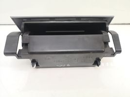 Suzuki Grand Vitara I Glove box 7384050J1