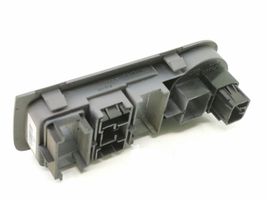 Hyundai H-1, Starex, Satellite Interruptor de luz 933104H000