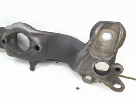 Audi A4 S4 B6 8E 8H Supporto di montaggio scatola del cambio 8E0399263R