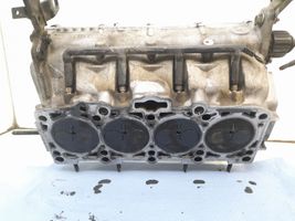 Volkswagen Jetta V Testata motore 038103373R
