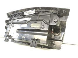 BMW 5 E60 E61 Cornice vano portaoggetti 7034080