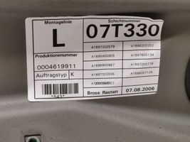 Mercedes-Benz B W245 Etuikkunan nostomekanismi ilman moottoria A1697202779