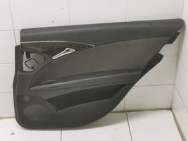 Mercedes-Benz E W211 Rivestimento del pannello della portiera posteriore A2117302263