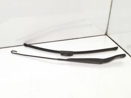 Renault Master III Windshield/front glass wiper blade 8200734777