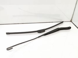 Renault Master III Windshield/front glass wiper blade 8200734776