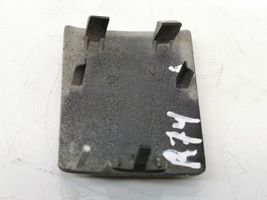 Mercedes-Benz E W211 Tappo/coprigancio di traino anteriore A2118850026