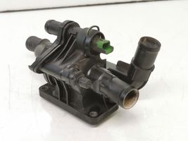 Ford Focus Tubo flessibile del liquido di raffreddamento del motore 9670253780