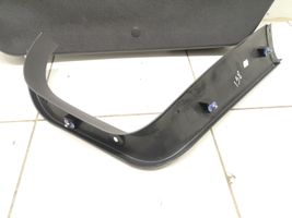 Opel Astra H Tailgate/boot cover trim set 13201330