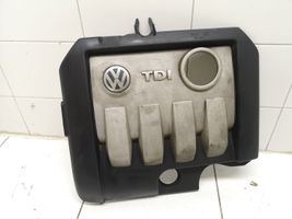 Volkswagen Golf V Couvercle cache moteur 03G103925AA
