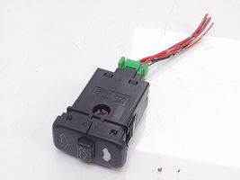 Honda CR-V Sunroof switch M19833