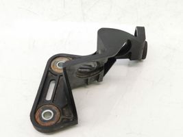 Volkswagen Touran I Gear shift cable bracket 1K0711789J