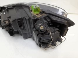 Volkswagen Polo V 6R Lampa przednia 6R1941016E