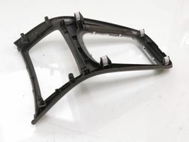 Toyota Avensis T250 Rivestimento in plastica cornice della leva del cambio 92141