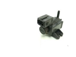 Opel Astra J Vacuum valve 8972882491