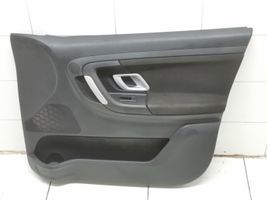 Skoda Roomster (5J) Rivestimento del pannello della portiera anteriore 5J7867006