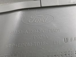 Ford Focus Обшивка передней двери 4M51A23943C