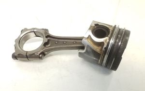 Opel Zafira B Piston avec bielle P899