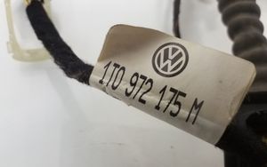 Volkswagen Touran I Wiązka przewodów klapy tylnej / bagażnika 1T0972175M